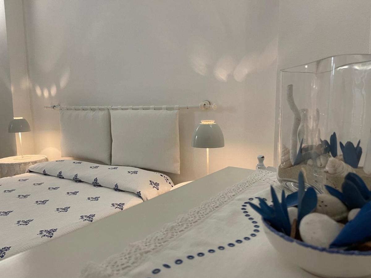 B&B Vie Del Mediterraneo Порто-Чезарео Экстерьер фото